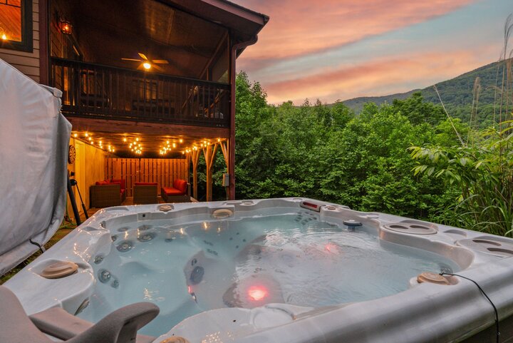 House in Black Mountain, US