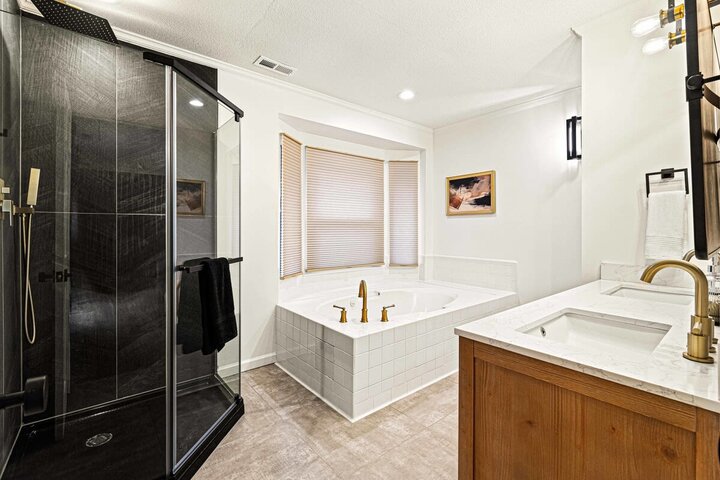 House in Asheville, US