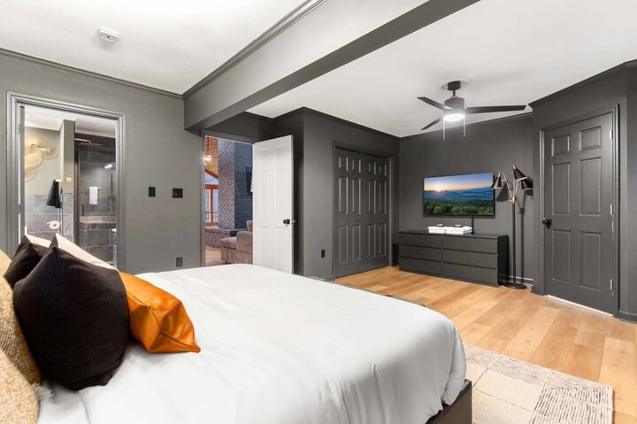 House in Asheville, US