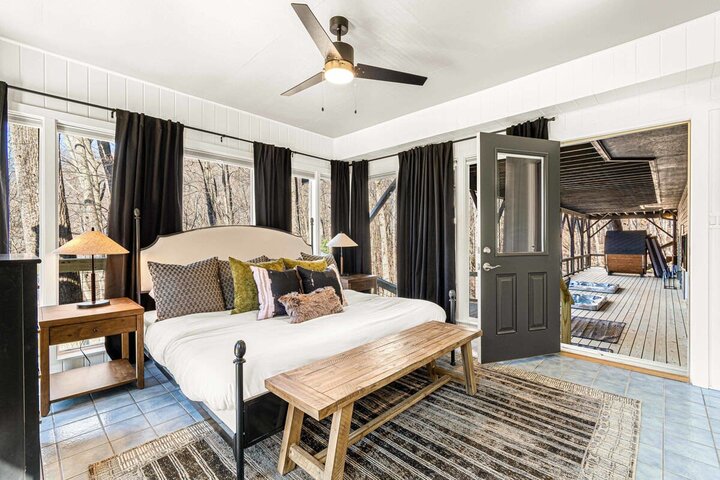 House in Asheville, US