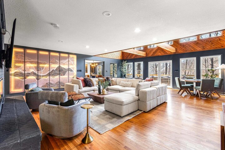 House in Asheville, US