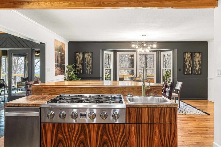 House in Asheville, US