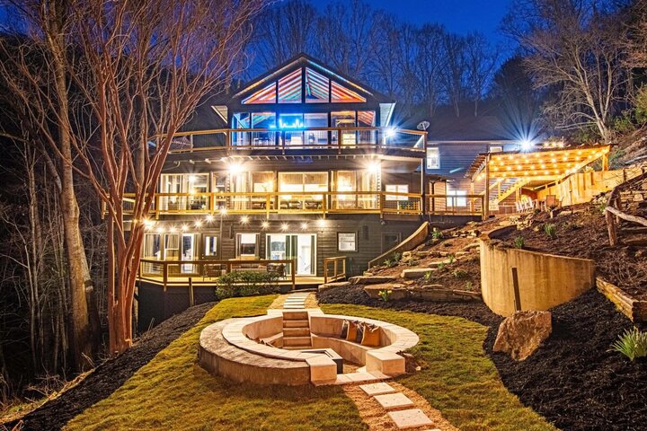 House in Asheville, US