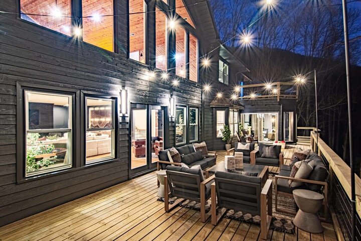 House in Asheville, US