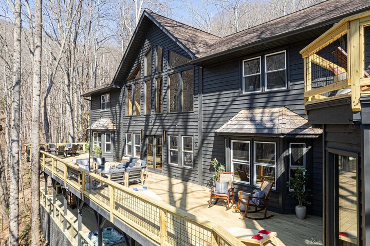 House in Asheville, US