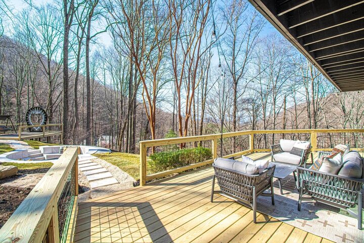 House in Asheville, US