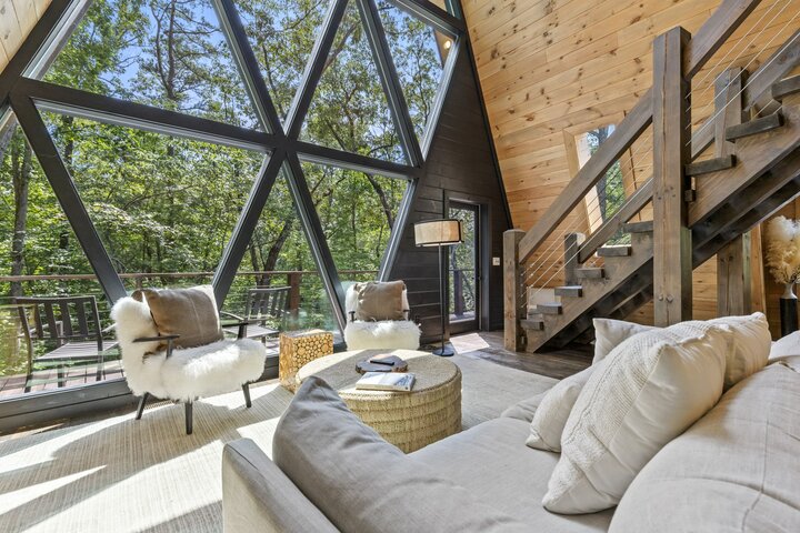 Cabin in Morganton, US