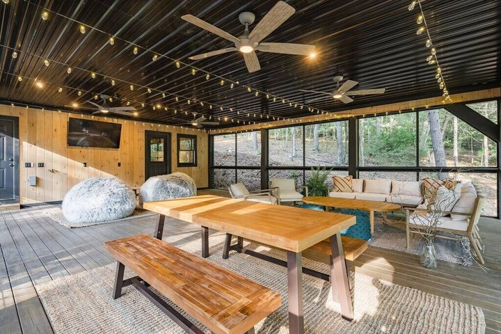 Cabin in Morganton, US