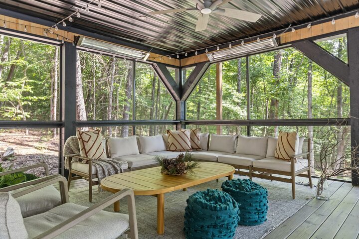 Cabin in Morganton, US