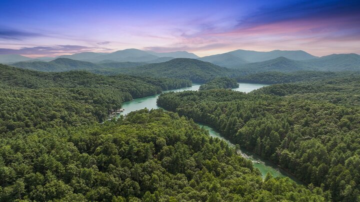 Cabin in Morganton, US