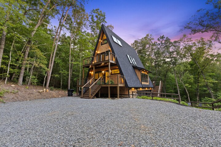 Cabin in Morganton, US