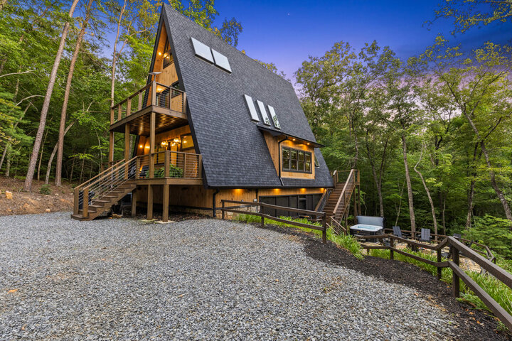 Cabin in Morganton, US
