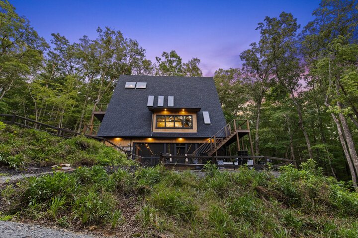 Cabin in Morganton, US