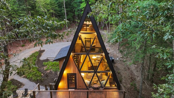 Cabin in Morganton, US