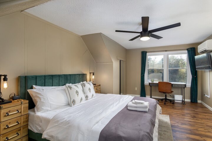 House in Asheville, US