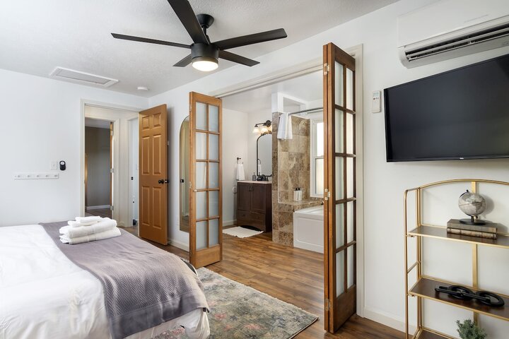 House in Asheville, US