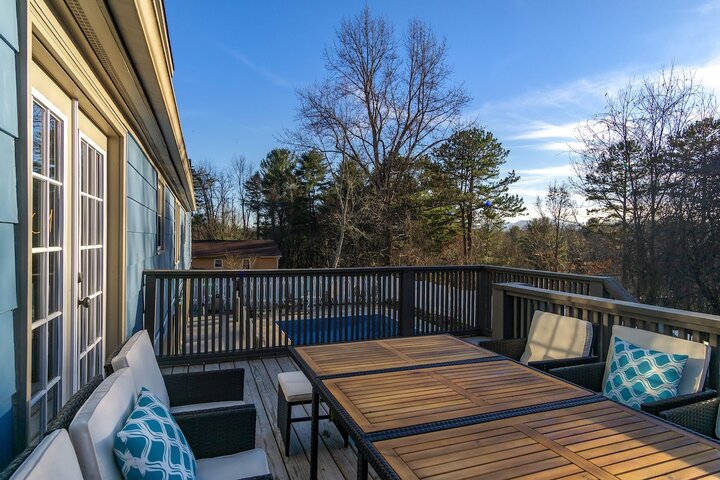 House in Asheville, US