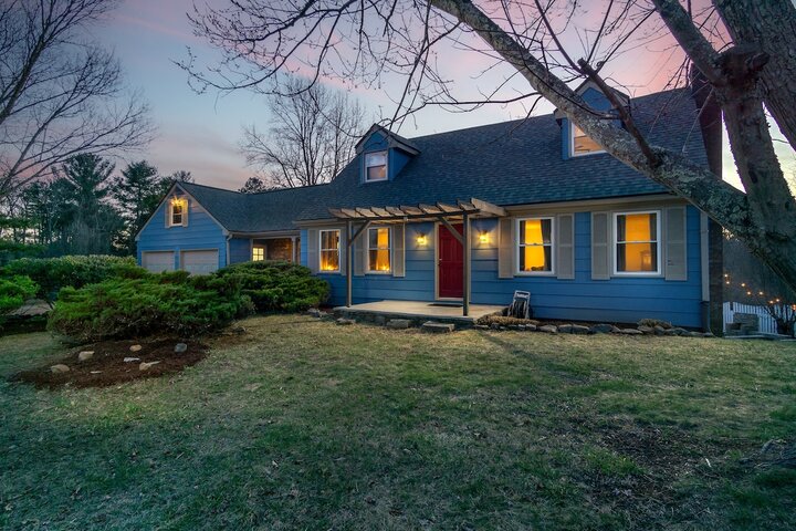 House in Asheville, US