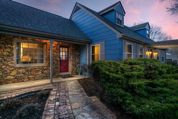 House in Asheville, US