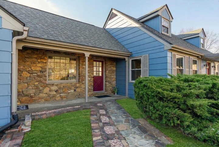 House in Asheville, US