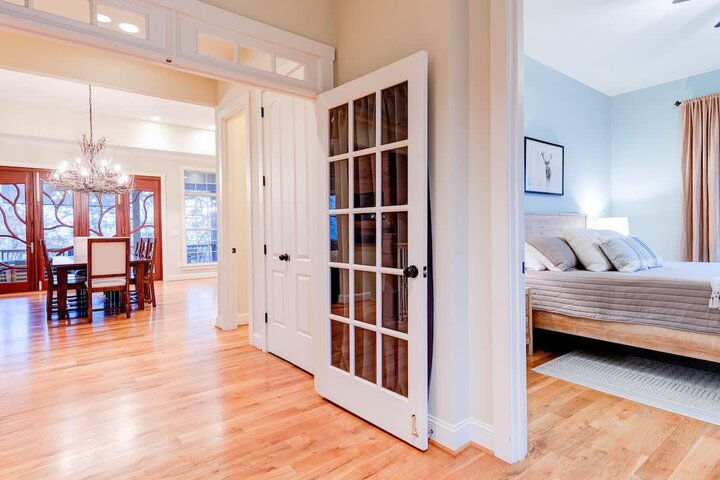 House in Lake Lure, US