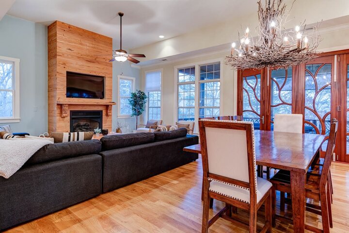 House in Lake Lure, US
