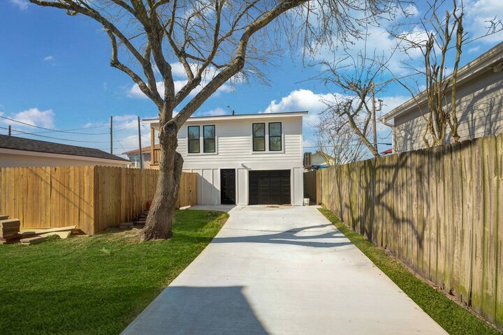 Guest house in Galveston, US