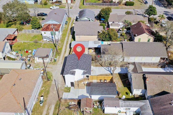 Guest house in Galveston, US