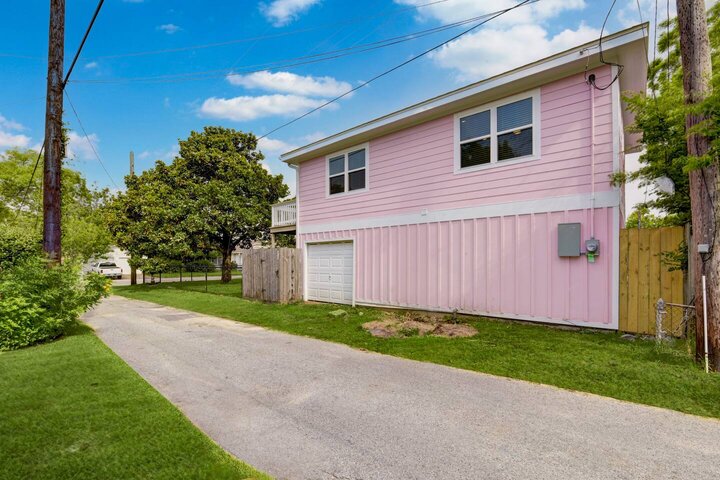 Rental unit in Galveston, US