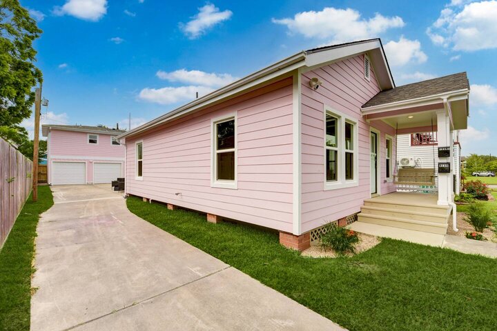 Rental unit in Galveston, US