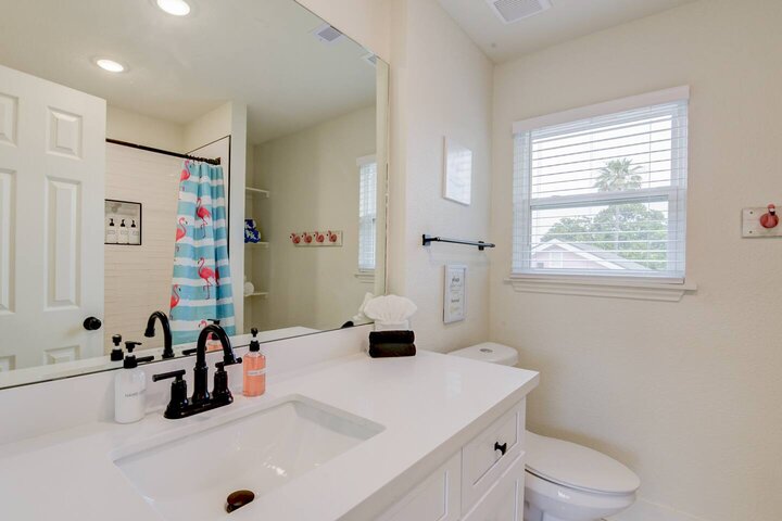 Rental unit in Galveston, US