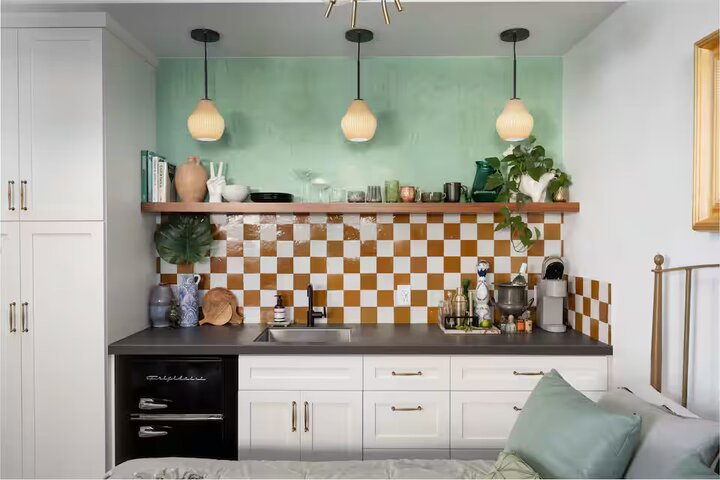 Guest house in San Diego, US