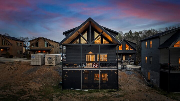 Cabin in Pigeon Forge, US