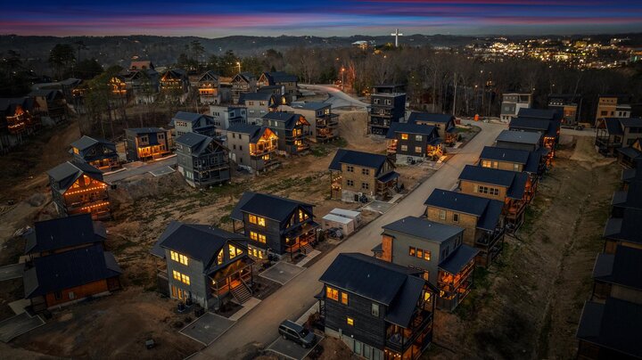 Cabin in Pigeon Forge, US