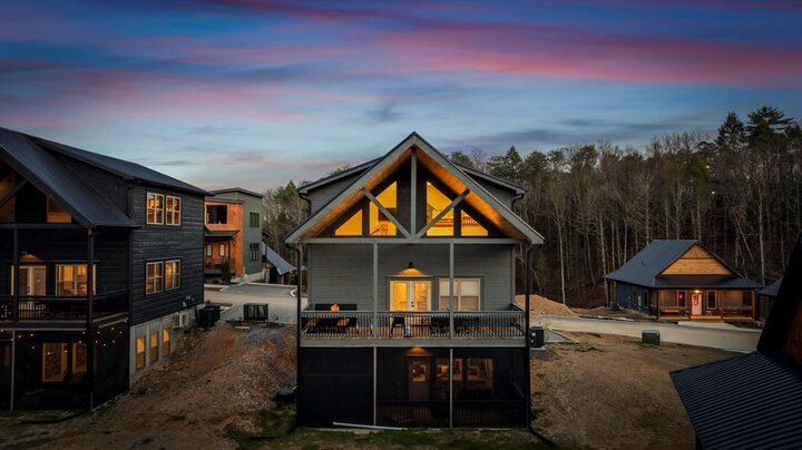Cabin in Pigeon Forge, US