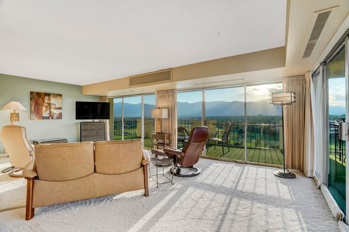 Apartment in Colorado Springs, US