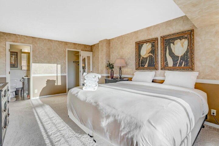 Apartment in Colorado Springs, US