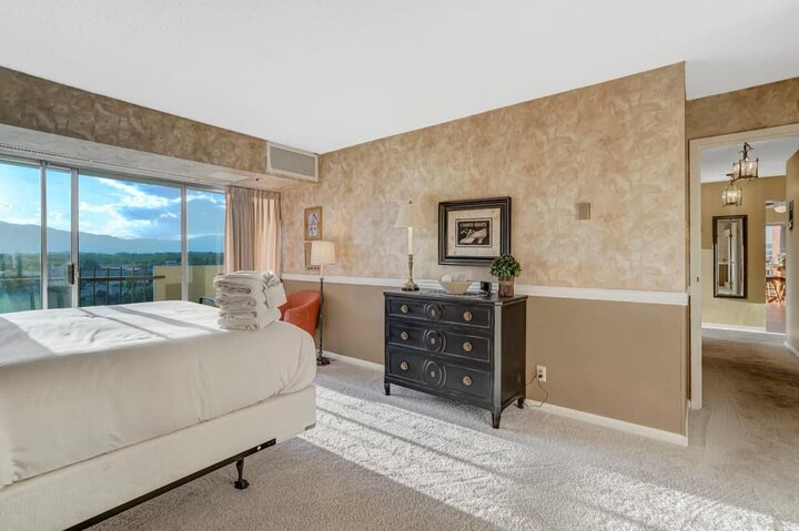 Apartment in Colorado Springs, US