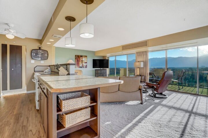 Apartment in Colorado Springs, US