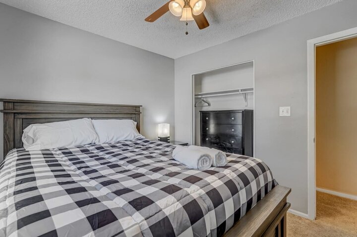 Apartment in Colorado Springs, US