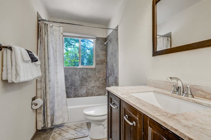 Apartment in Colorado Springs, US