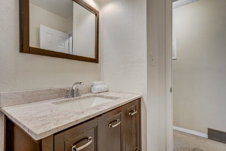 Apartment in Colorado Springs, US