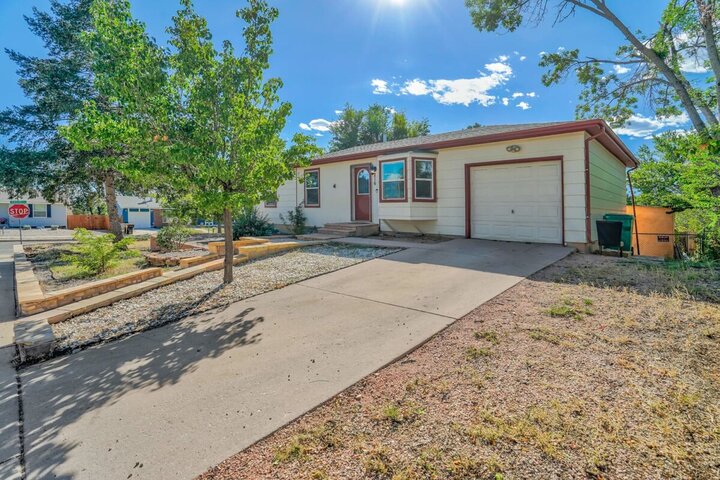 Apartment in Colorado Springs, US