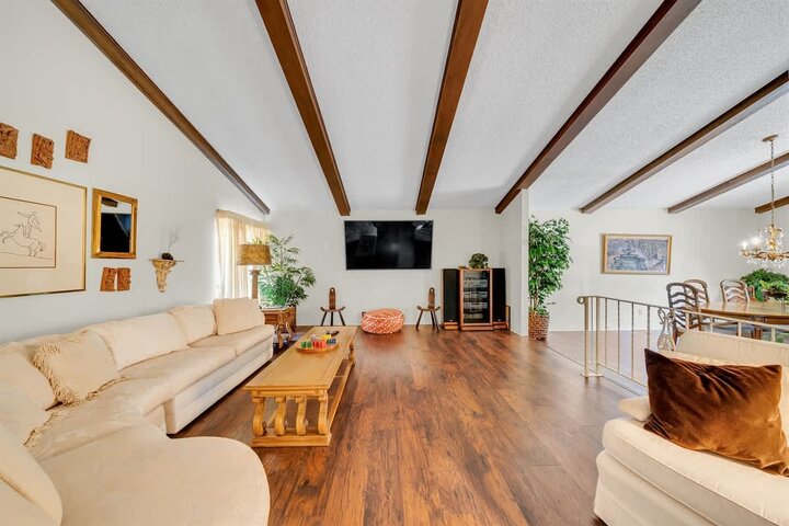 House in Universal City, US