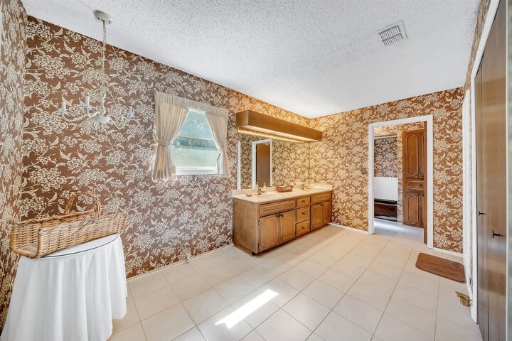 House in Universal City, US