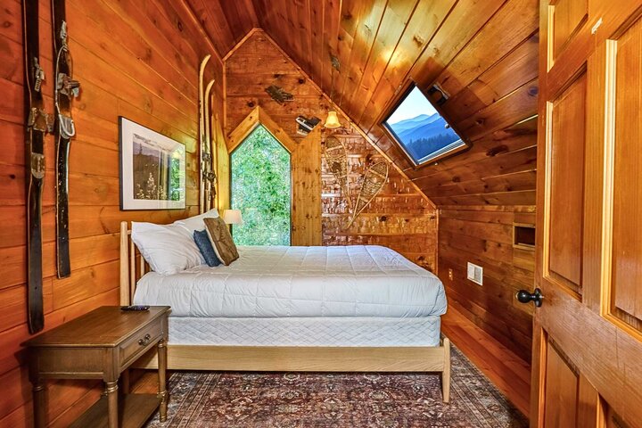 Cabin in Pigeon Forge, US