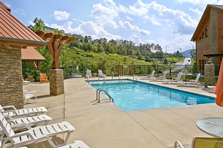 Cabin in Pigeon Forge, US