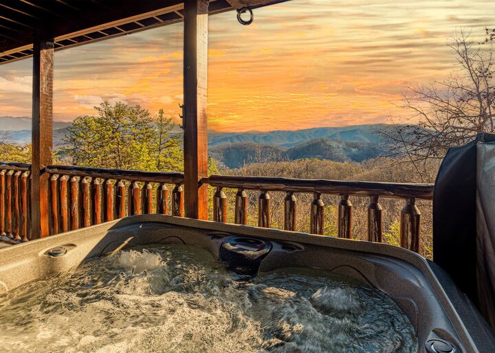 Cabin in Sevierville, US