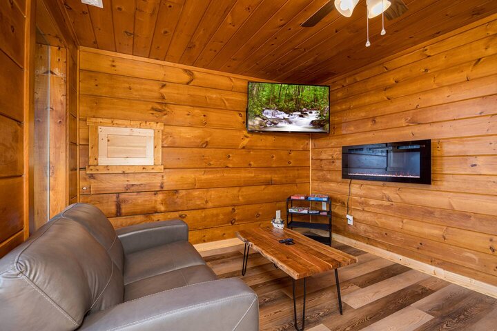 Cabin in Sevierville, US