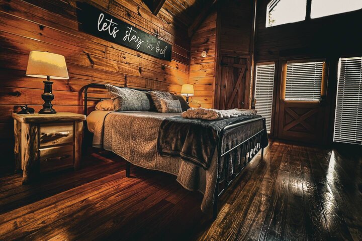 Cabin in Gatlinburg, US